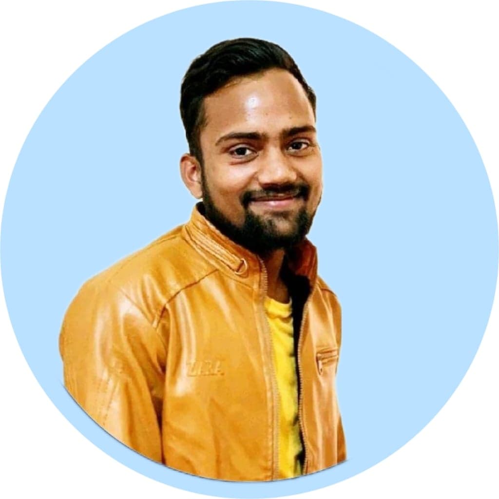 Vishal managing transport operations and digital presence at India Heritage Travel