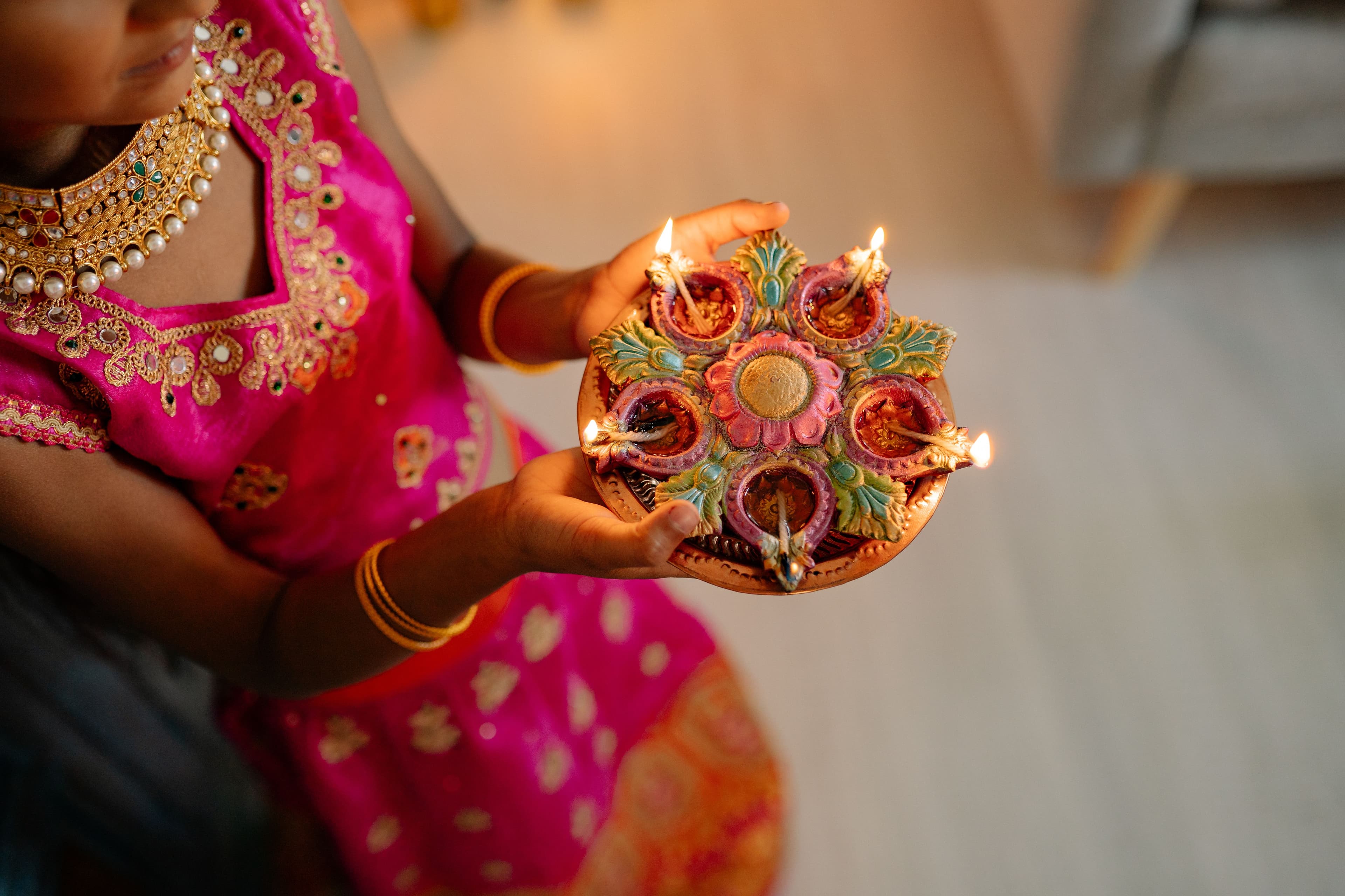 Diwali Festival Tour India featuring traditional lamps, festive celebrations, cultural experiences and heritage destinations