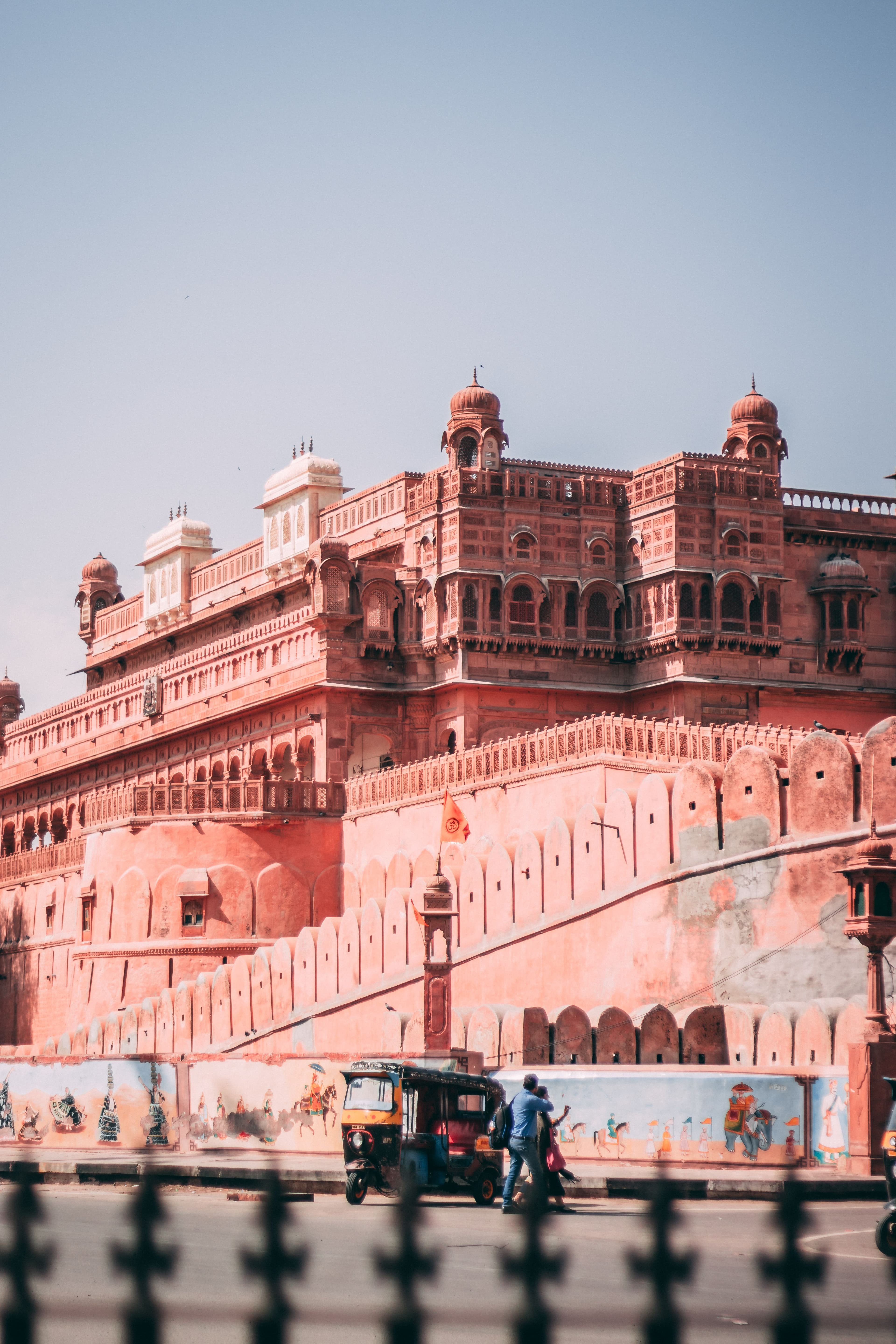 Bikaner travel guide - Rajasthan's last great desert kingdom with Junagarh Fort
