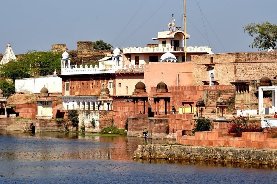 Dholpur Royal Heritage: Palaces, Red Sandstone and the Chambal River