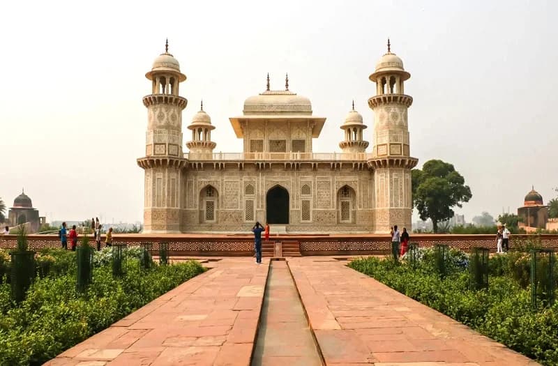 Agra Taj Mahal tour showcasing Mughal architecture and historic landmarks in India
