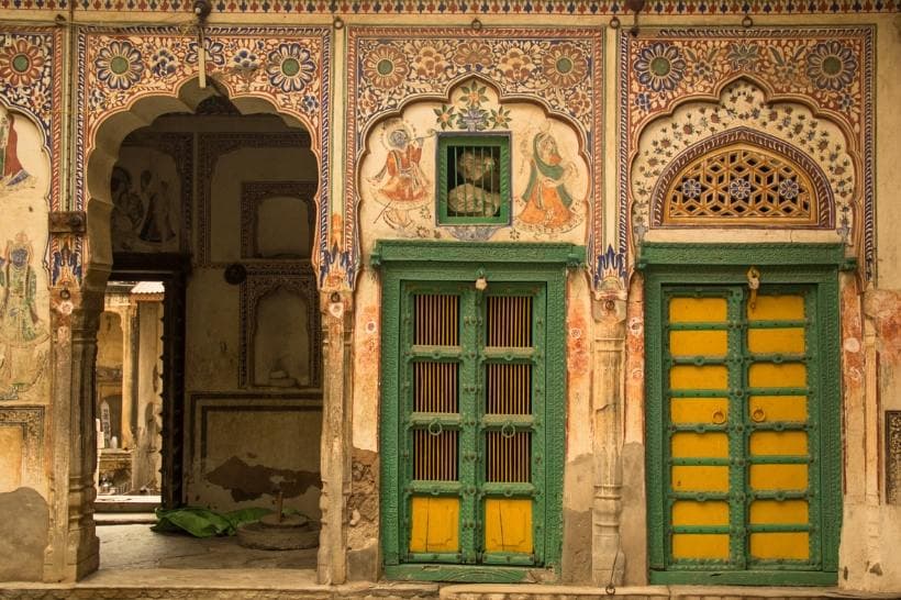 Mandawa heritage havelis in Royal Rajasthan and Sacred Ganges Tour by India Heritage Travel