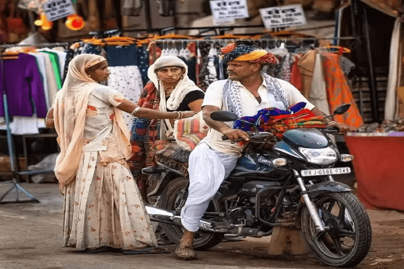 Pushkar Rajasthan featuring Brahma Temple sacred lake and cultural heritage attractions