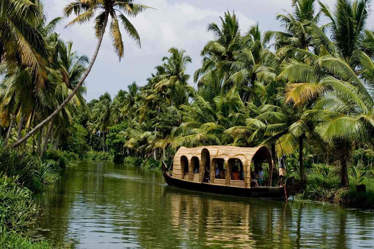 South India Heritage Tour Package by India Heritage Travel