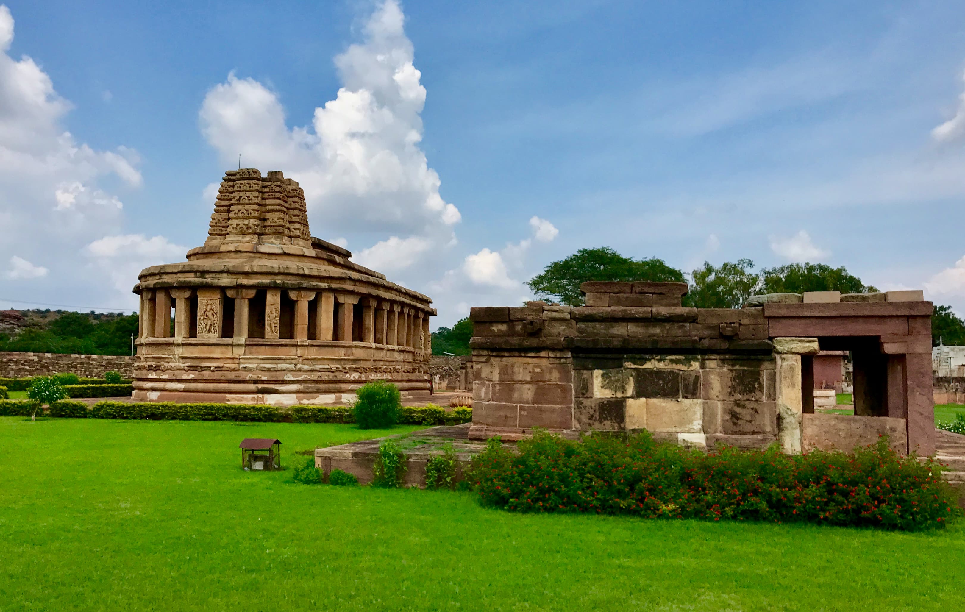 Aihole (115 km)