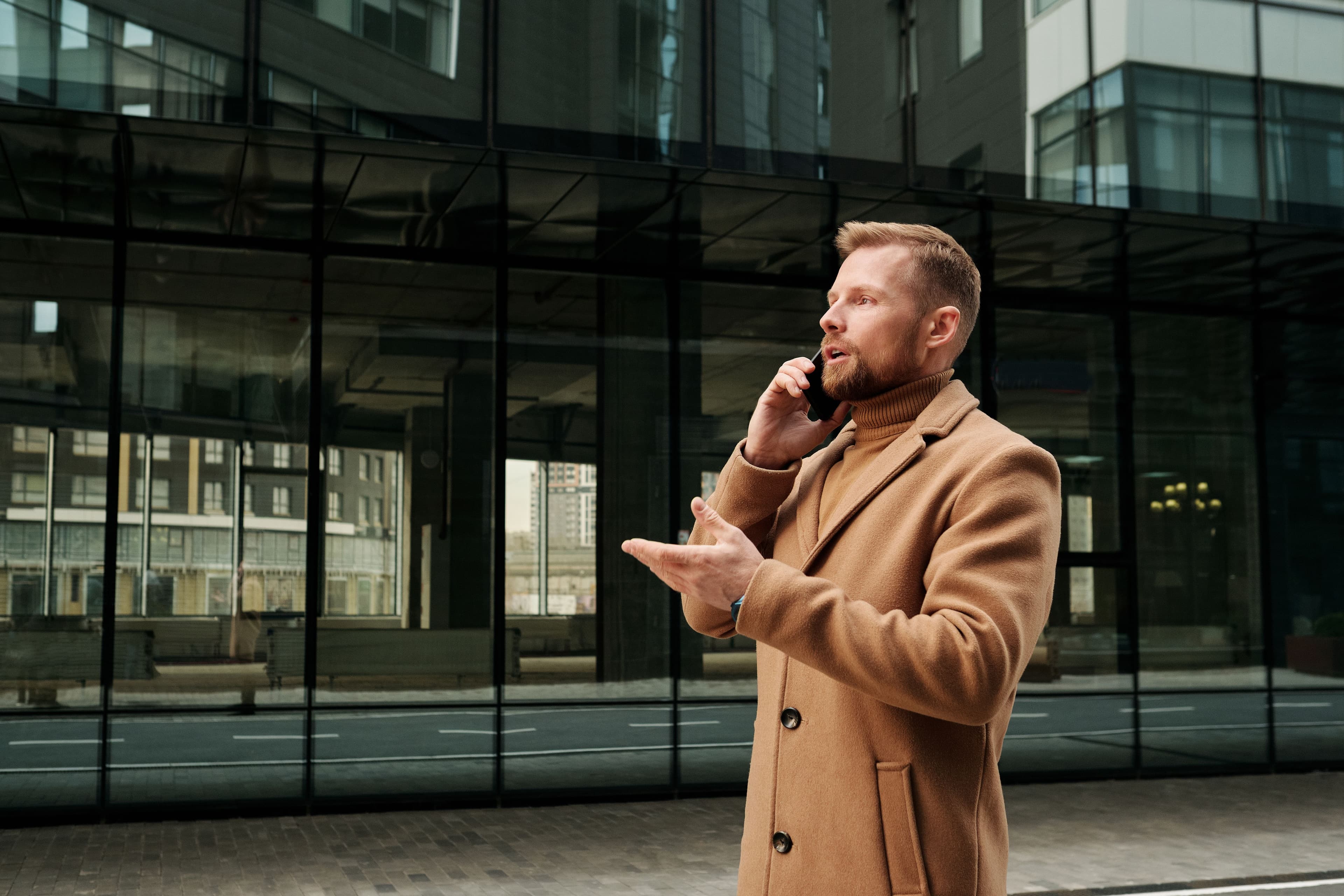 International roaming vs local SIM in India - best option for tourists 2026