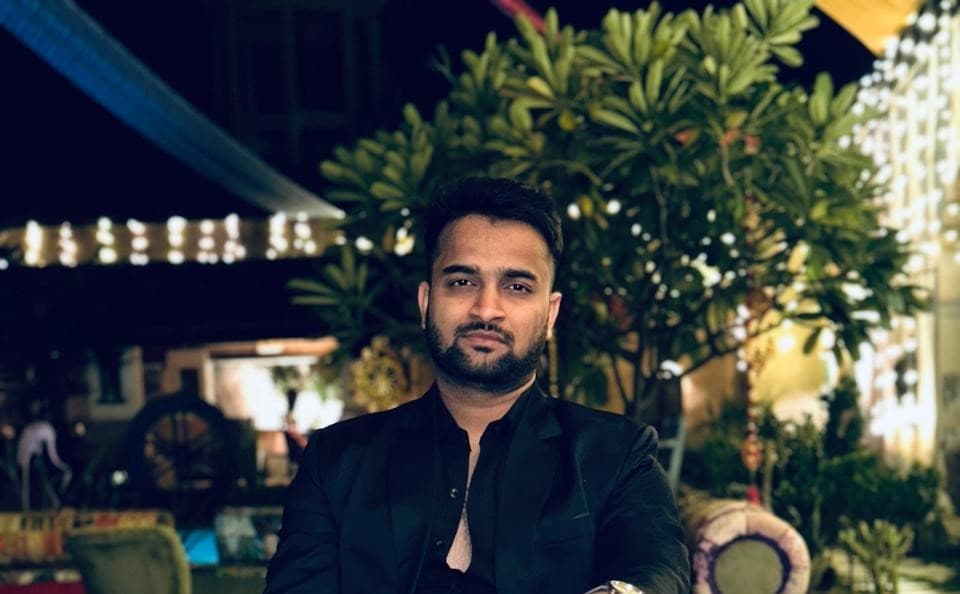 Monu Sharma creative and design expert at India Heritage Travel