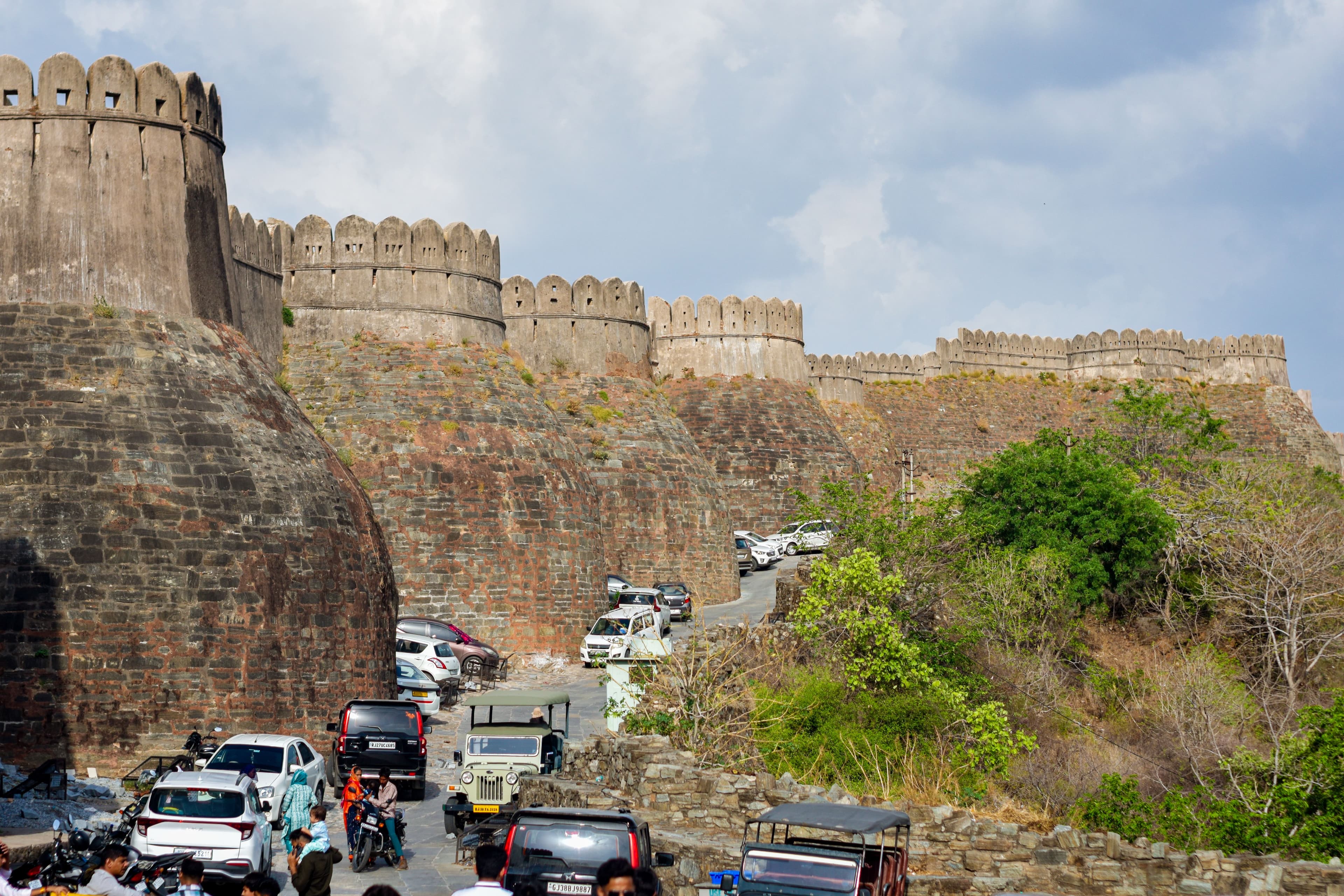Kumbhalgarh Fort - why it belongs on every Rajasthan itinerary with Aravalli views