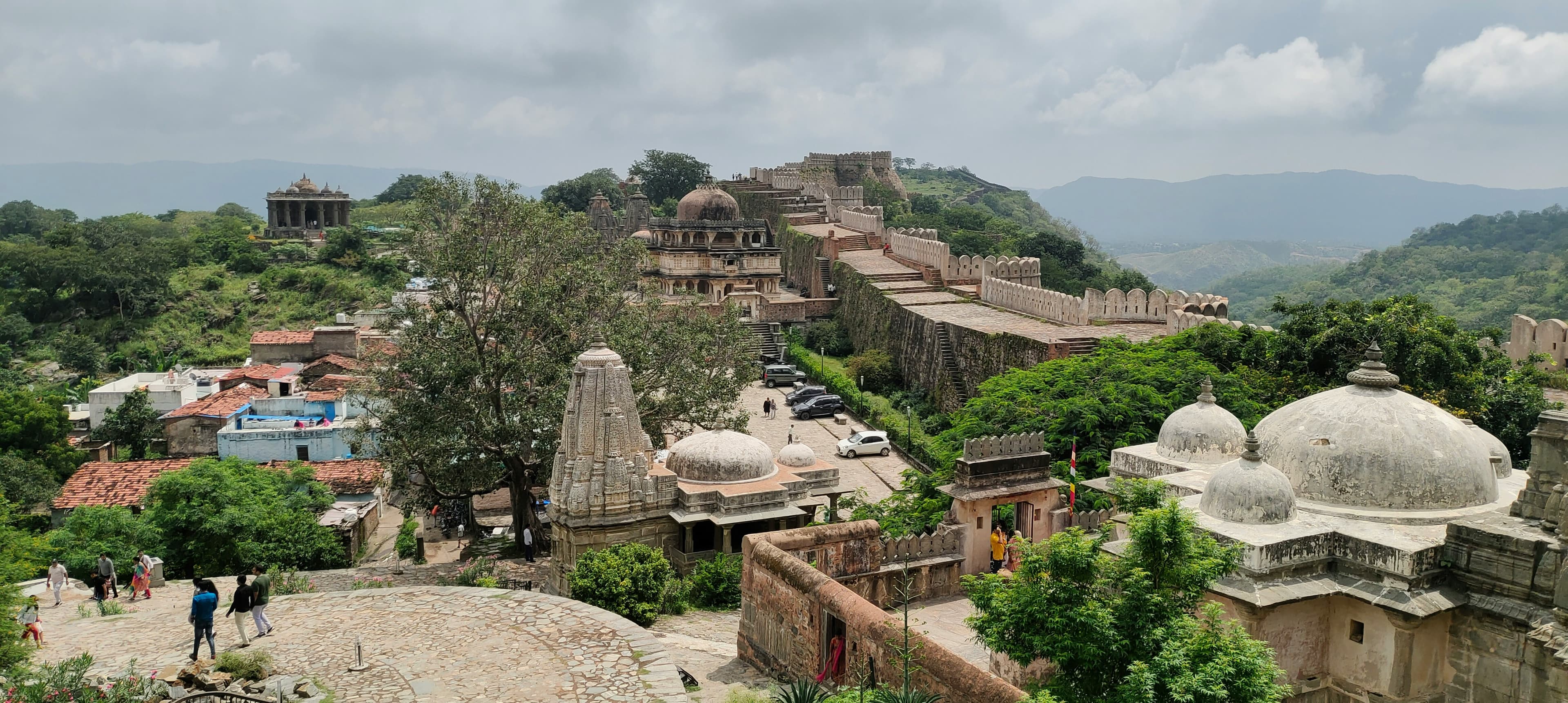Kumbhalgarh Fort history - Rana Kumbha 15th-century hill fort and sacrifice legend