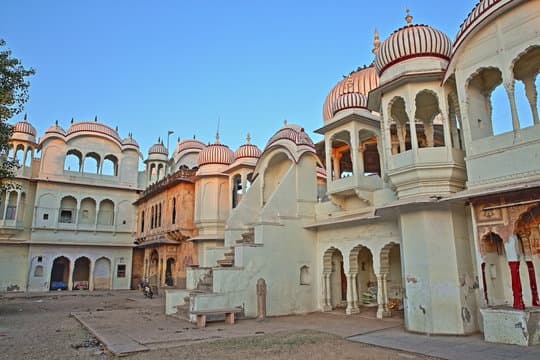 Nawalgarh architecture and artistic legacy - painted havelis and frescoes