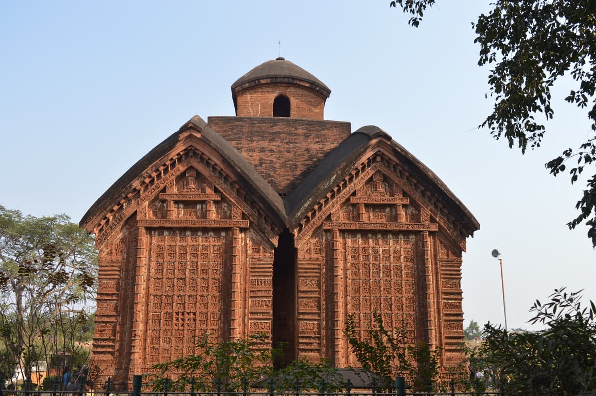 Bishnupur Terracotta Temples: Malla Heritage & Bengal's Artistry